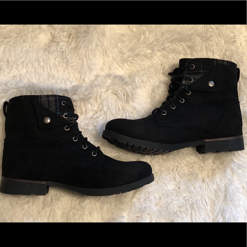 Rock&Candy by ZIGI Black Booties🕶